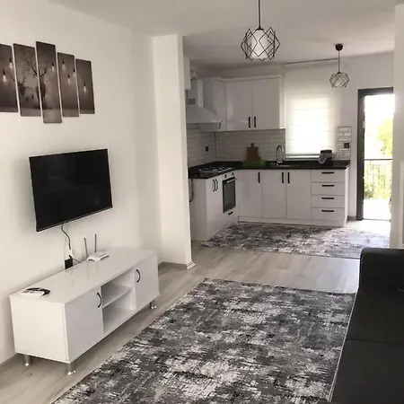 Backyard Apart Kemer